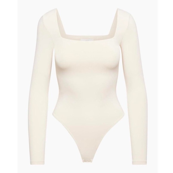 Aritzia Babaton Contour Bodysuit - Picture 1 of 4
